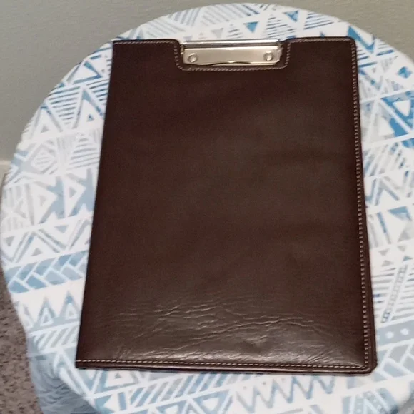 Brown Faux Leather Binder - Picture 2 of 8